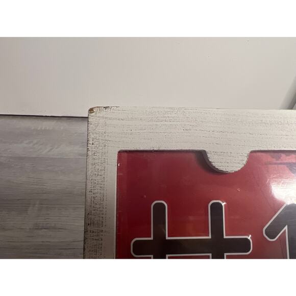 Wooden removable bucs tag plate bird feeder - Picture 4 of 12